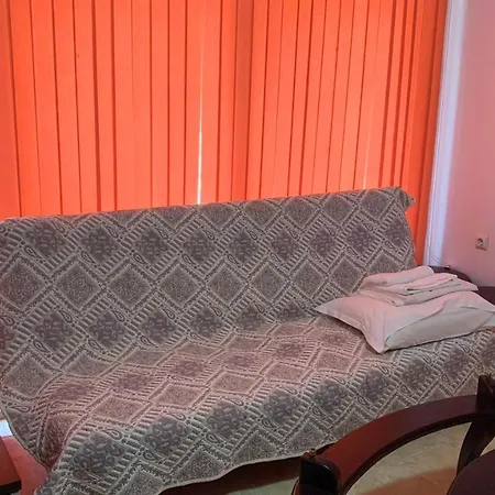 Studio With Large Terrace Near Beach Primorsko